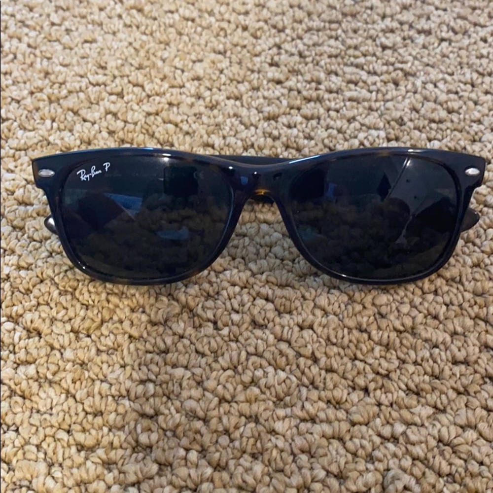 Polarized Ray-ban Wayfarers